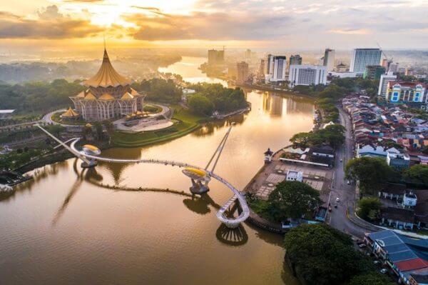 tempat menarik di kuching